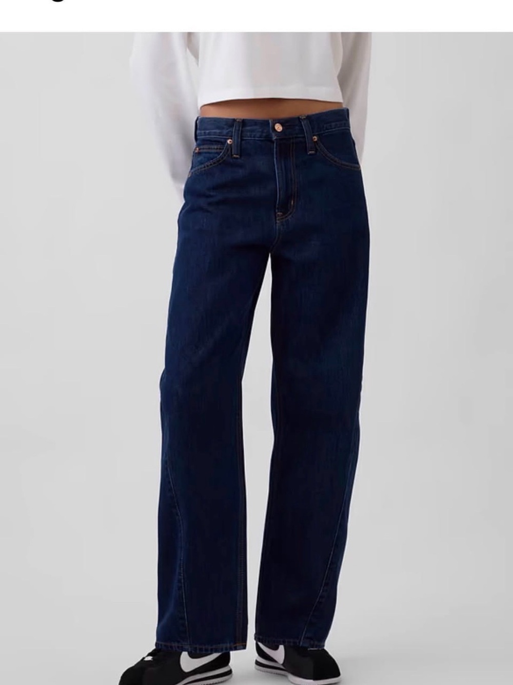 GAP High-Rise Barrel Jeans in Dark Blue Denim
